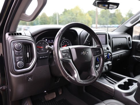 Certified 2021 Chevrolet Silverado 3500 LTZ w/ LTZ Plus Package image 20