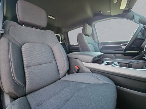 New 2026 RAM 1500 2WD Crew Cab image 31