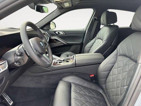 New 2026 BMW X6 xDrive40i image 13