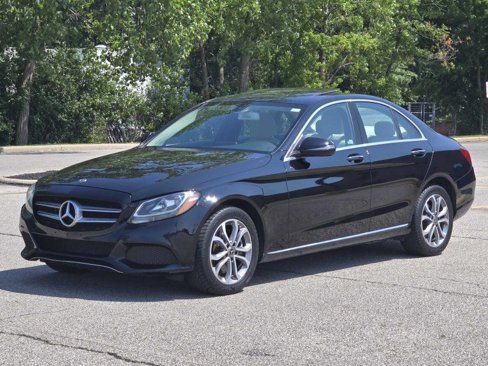 Used 2018 Mercedes-Benz C 300 4MATIC Sedan image 3