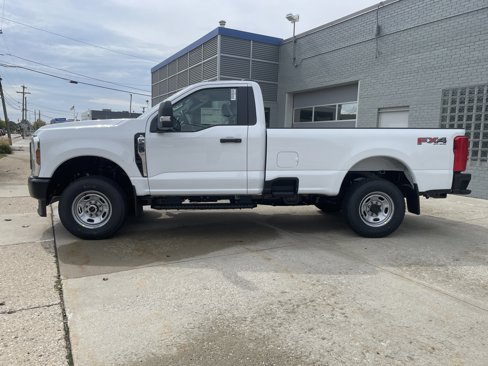 New 2026 Ford F250 4x4 Regular Cab Super Duty image 7