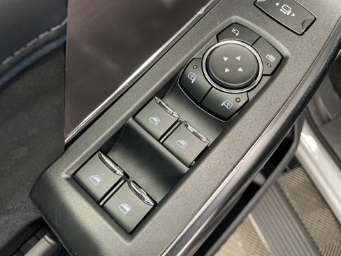 New 2026 Ford F250 Platinum image 17