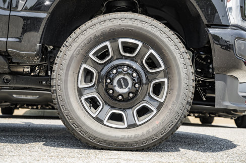 New 2025 Ford F350 Platinum image 16