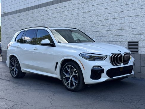 Used 2019 BMW X5 xDrive50i w/ M Sport Package image 16