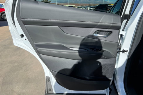New 2025 Nissan Murano SL image 18