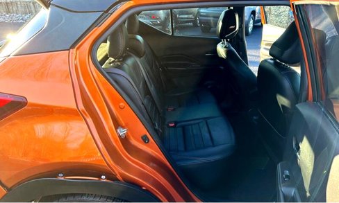 Used 2019 Nissan Kicks SR w/ SR Premium Package image 13