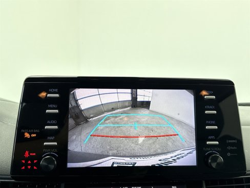 Used 2022 Toyota Sienna LE image 26