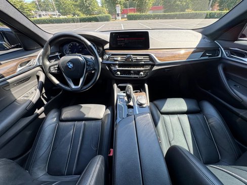 Used 2019 BMW 540i image 15