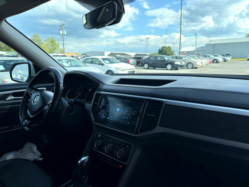 Used 2018 Volkswagen Atlas SE w/ R-Line Package image 56