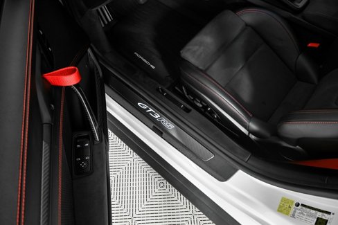 Used 2025 Porsche 911 GT3 RS w/ Weissach Package image 8