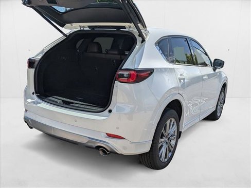 New 2025 MAZDA CX-5 Signature image 2