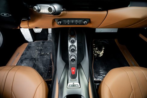 Certified 2018 Ferrari 812 Superfast image 14