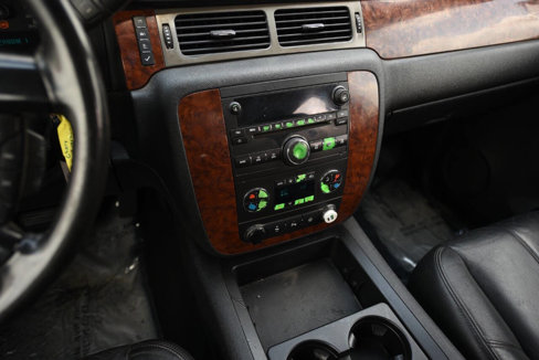 Used 2008 Chevrolet Silverado 3500 LTZ image 17