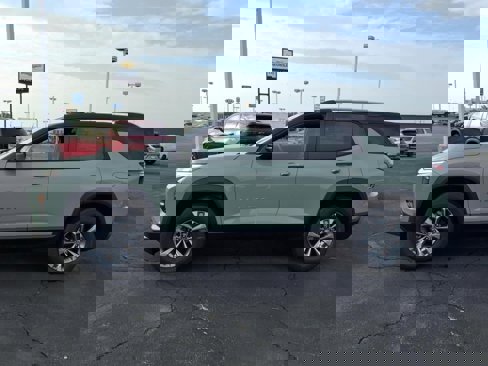 New 2026 Chevrolet Equinox LT image 6