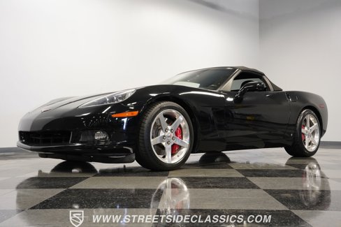 Used 2006 Chevrolet Corvette Convertible w/ Preferred Equipment Group image 21