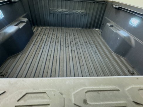 Used 2024 Toyota Tacoma TRD Off-Road image 30