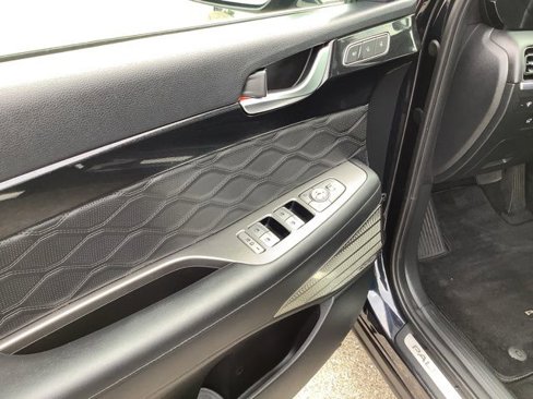 Used 2022 Hyundai Palisade Calligraphy image 17