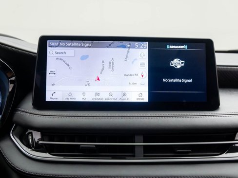 Certified 2025 INFINITI QX60 Sensory w/ Lighting Package (N94) image 28
