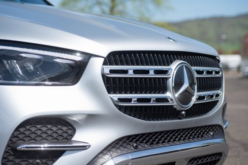 Used 2025 Mercedes-Benz GLE 450 4MATIC image 13