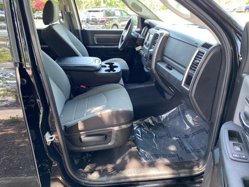 Used 2024 RAM 1500 Classic SLT image 27