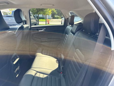 Used 2024 Ford Edge SEL w/ Convenience Package image 17