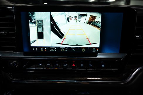 Used 2024 Chevrolet Silverado 1500 LT Trail Boss w/ LT Trail Boss Premium Package image 32