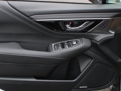 New 2025 Subaru Outback Touring XT image 18