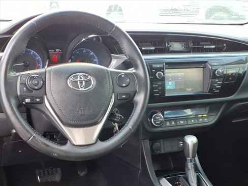 Used 2016 Toyota Corolla L image 6