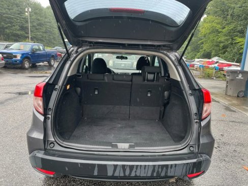 Used 2018 Honda HR-V LX image 7
