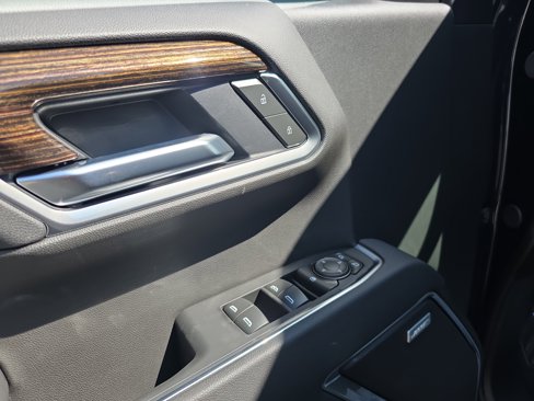 New 2026 GMC Sierra 1500 Elevation image 17