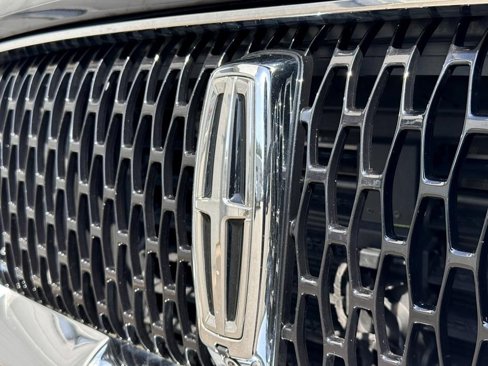 Certified 2022 Lincoln Aviator Reserve w/ Equipment Group 201A image 15