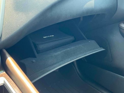 Used 2019 Nissan Murano Platinum w/ Cargo Package image 29