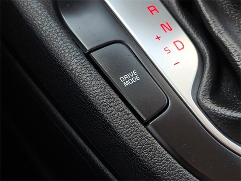 Used 2022 Kia Forte LXS image 15