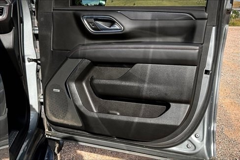 Used 2023 Chevrolet Suburban RST image 29