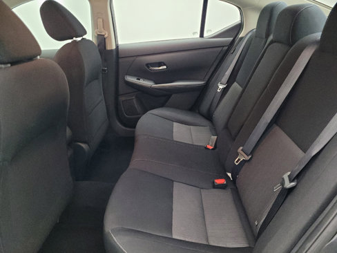 Used 2022 Nissan Sentra SV image 18
