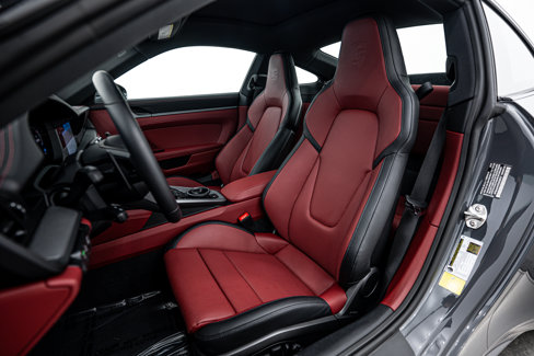 Certified 2025 Porsche 911 Carrera image 5