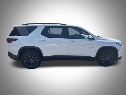 Used 2023 Chevrolet Traverse RS image 24
