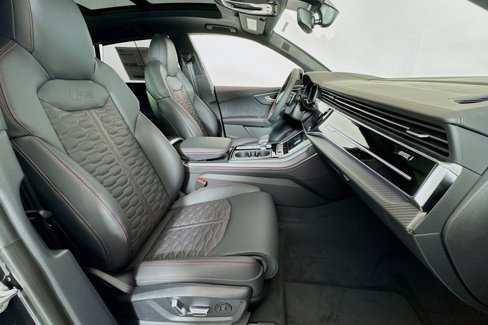 New 2025 Audi RS Q8 performance image 26