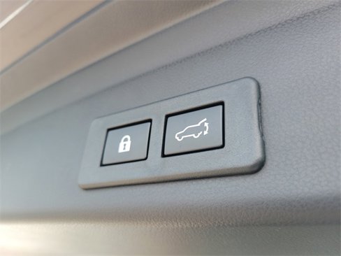 New 2025 Subaru Ascent Premium image 9
