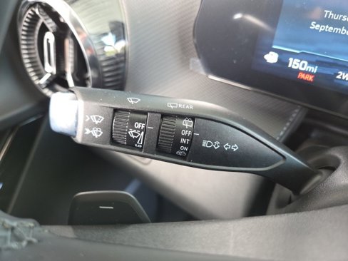 New 2026 Chevrolet Equinox LT image 50