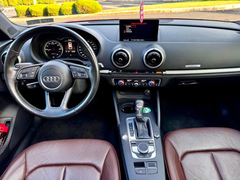 Used 2017 Audi A3 e-tron Premium image 30
