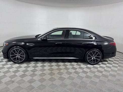 New 2026 Mercedes-Benz E 53 AMG e 4MATIC Sedan image 4