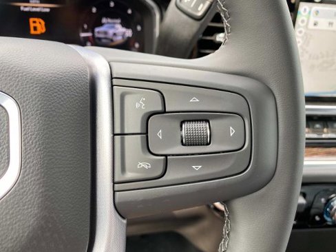New 2026 GMC Sierra 1500 SLE w/ Preferred Package image 14