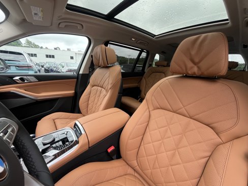 Used 2026 BMW X7 xDrive40i image 34