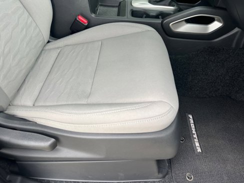 Used 2022 Nissan Frontier SV image 28