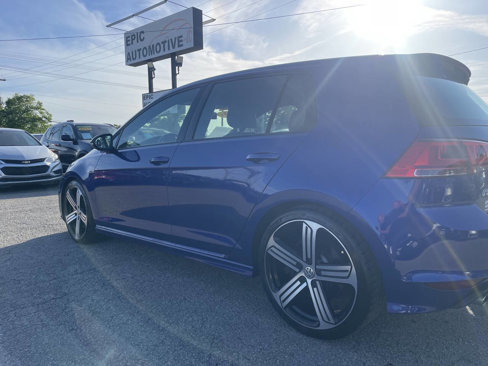 Used 2016 Volkswagen Golf 4-Door image 7