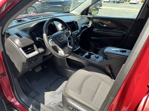 Used 2020 GMC Terrain SLE w/ Driver Convenience Package image 11
