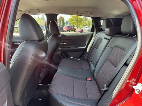 New 2026 Nissan Kicks SR w/ Cold Weather Package image 25
