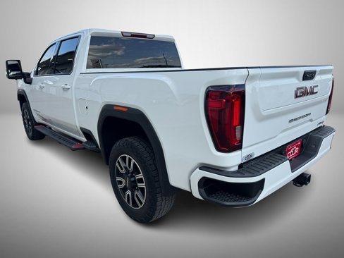 Used 2023 GMC Sierra 2500 AT4 image 4