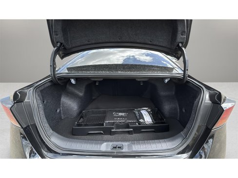 Used 2025 Nissan Altima 2.5 SV image 13